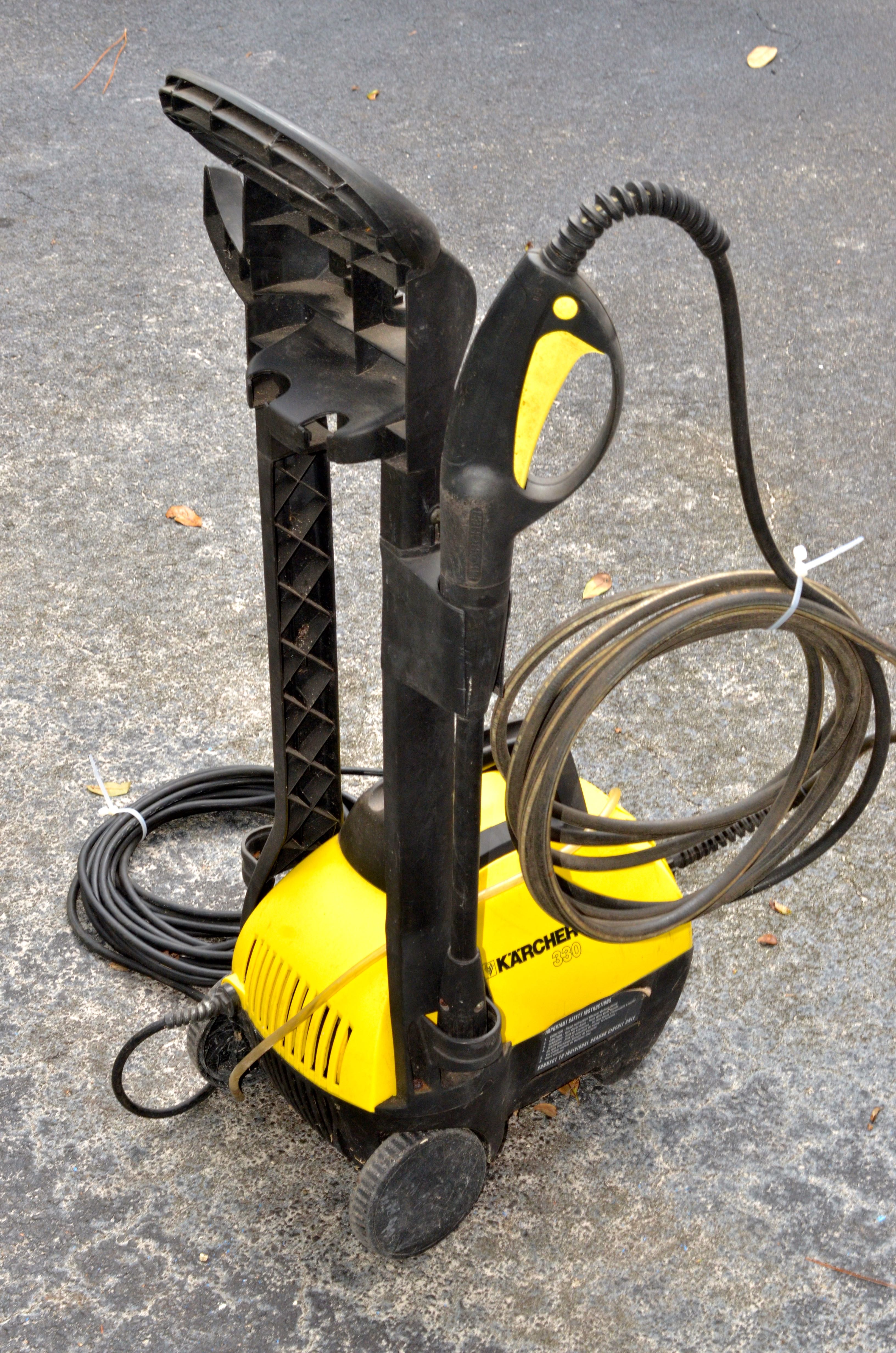 Karcher 330 Pressure Washer