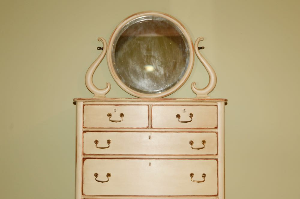Distressed Finish Chest with Mirror