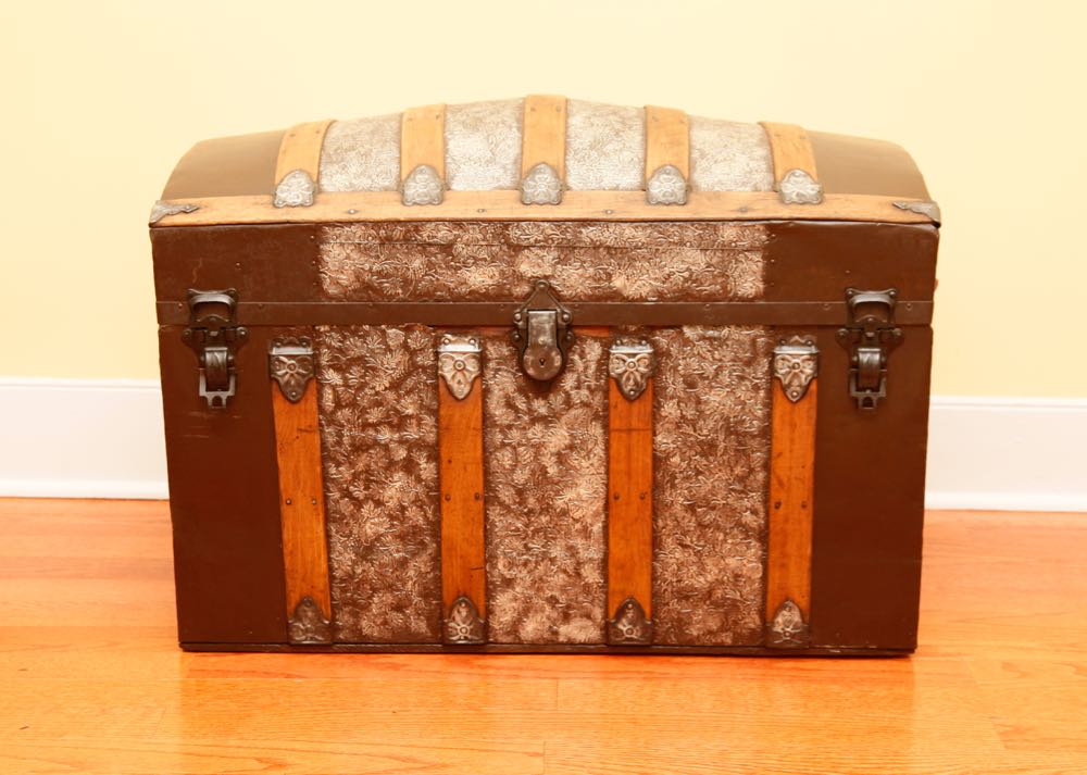 Vintage Steamer Trunk