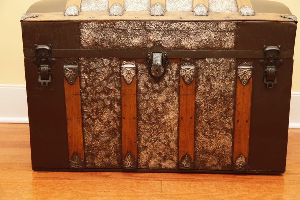 Vintage Steamer Trunk