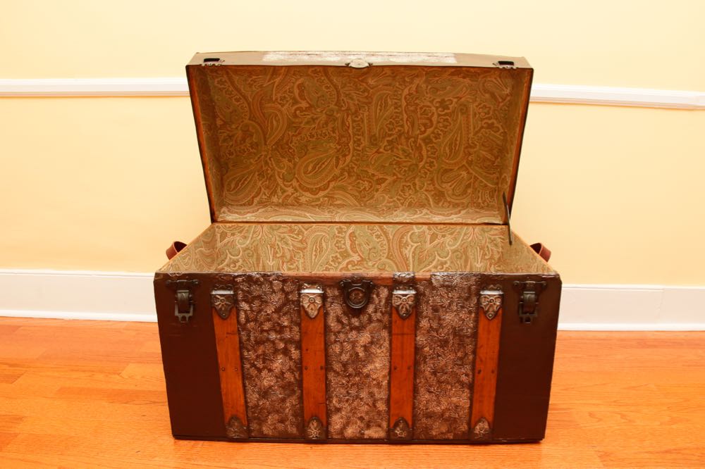 Vintage Steamer Trunk