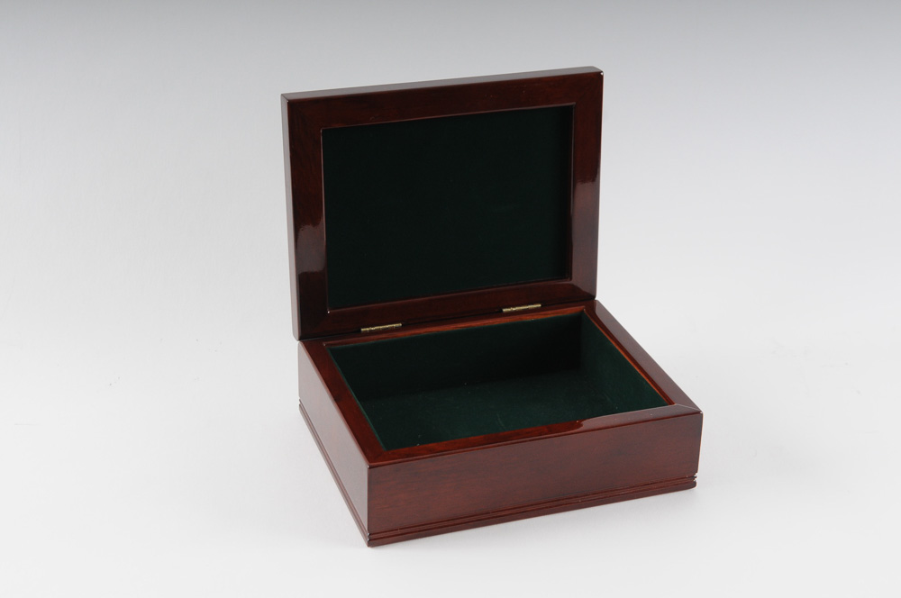 Golf Limited Edition Print and Wooden Box