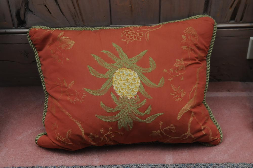 Collection of Bedding and Accessories