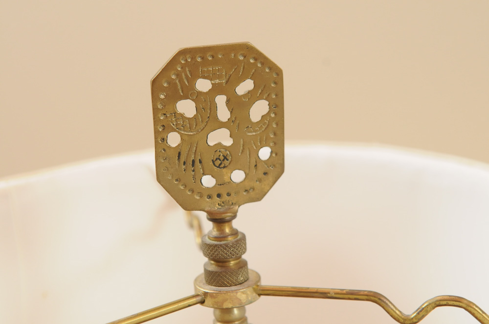 Oriental Style Room Décor