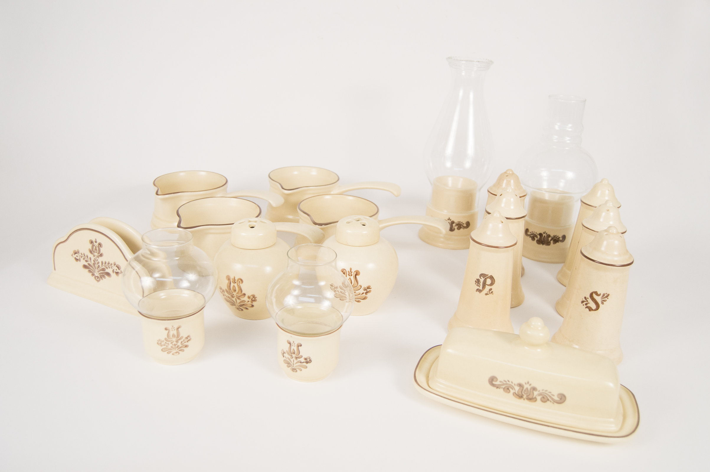 Pfaltzgraff Assortment of Tablewares