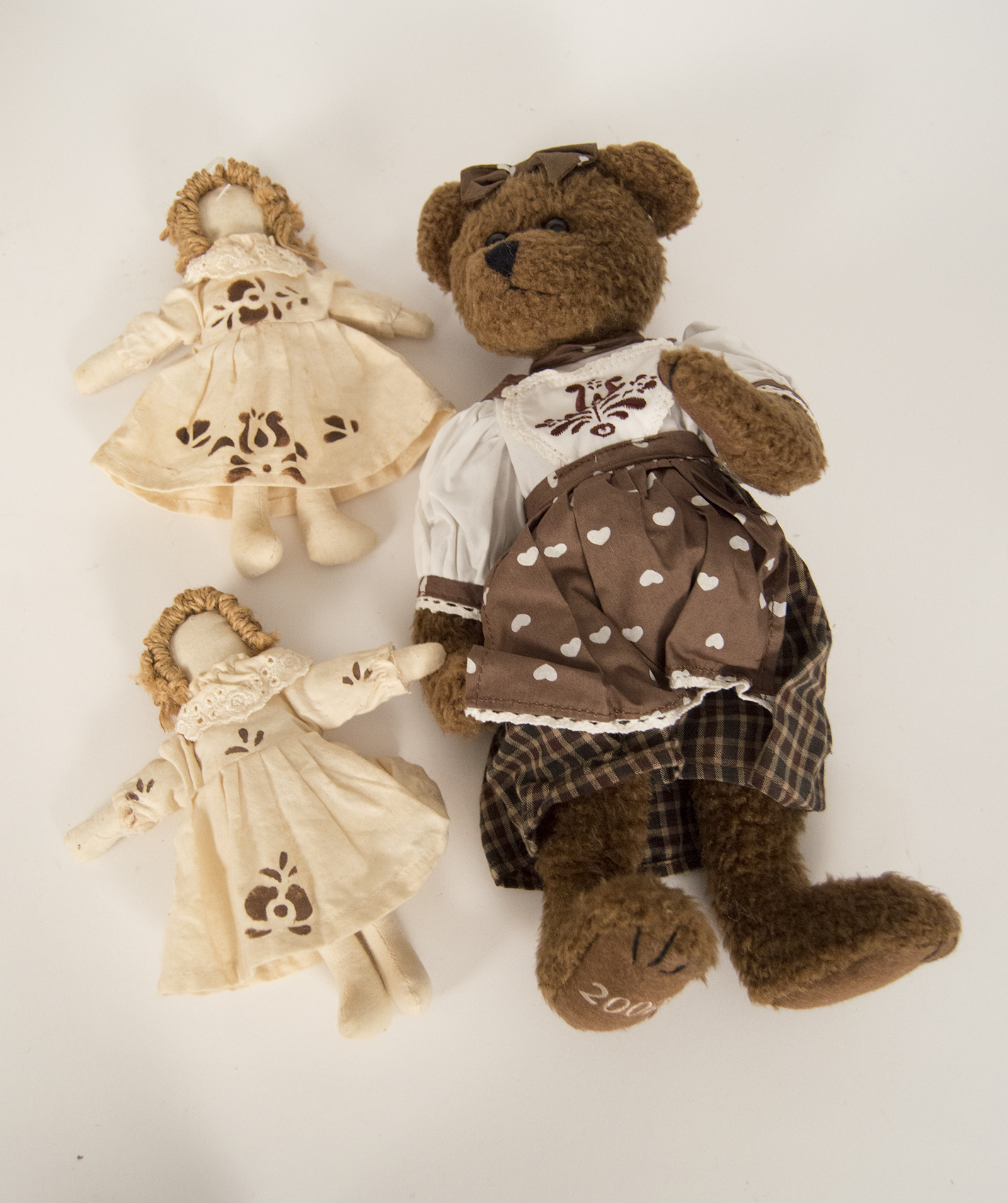 Pfaltzgraff Home Decor Collection