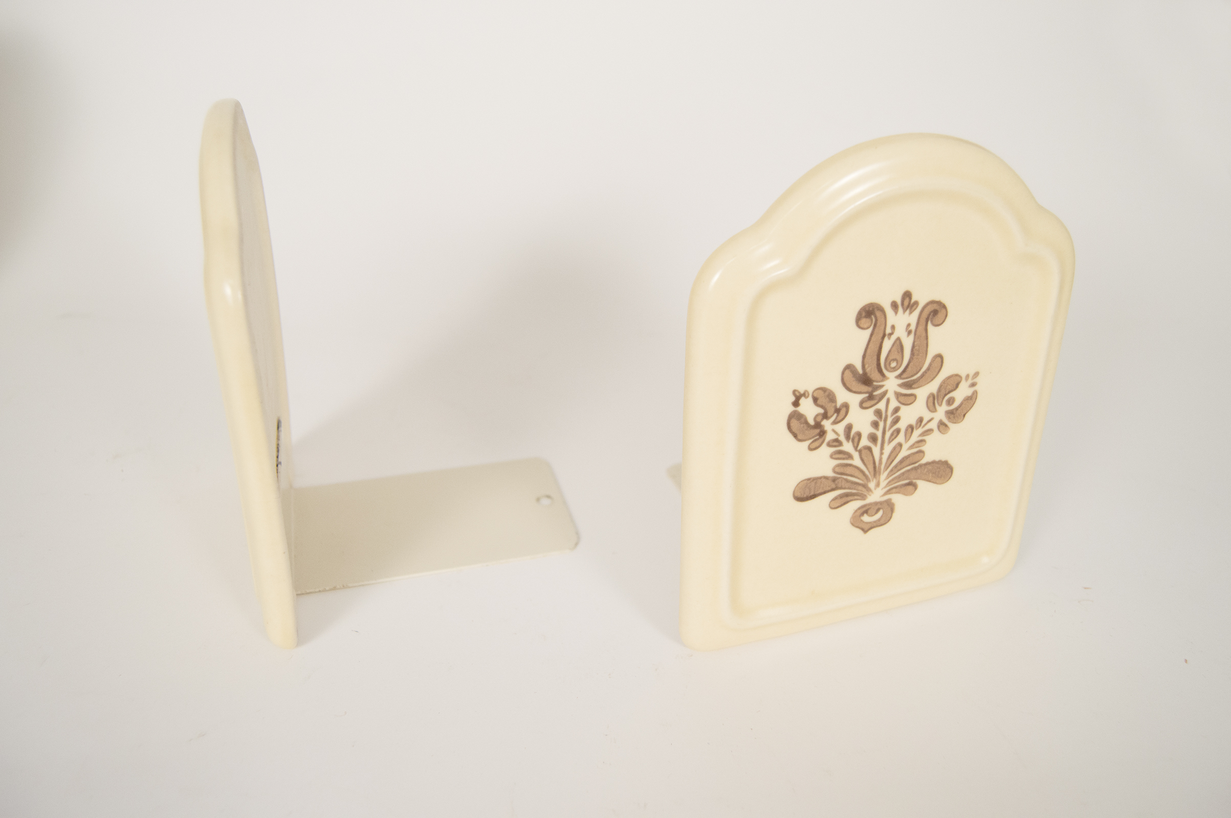 Pfaltzgraff Home Decor Collection