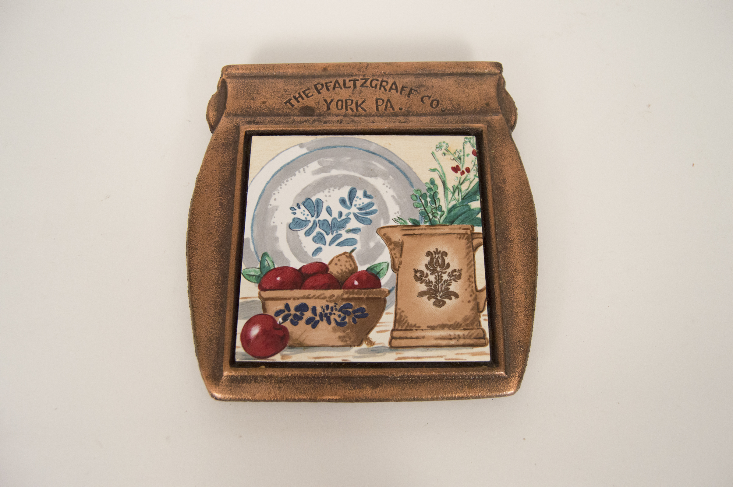 Pfaltzgraff Home Decor Collection