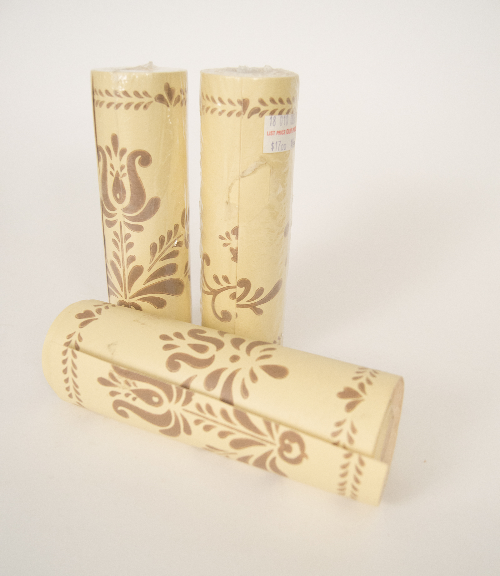 Pfaltzgraff Home Decor Collection