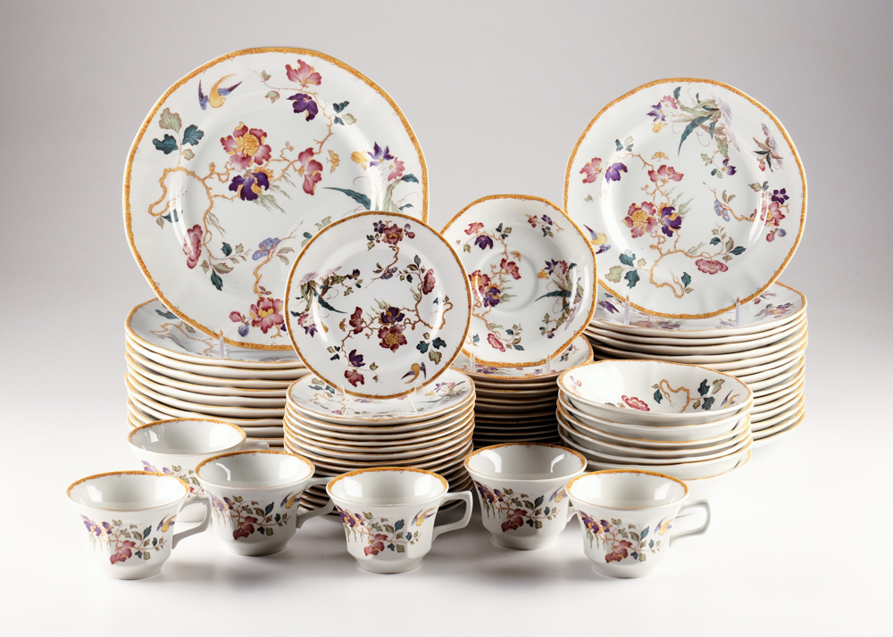 Wedgwood China, Devon Rose Pattern