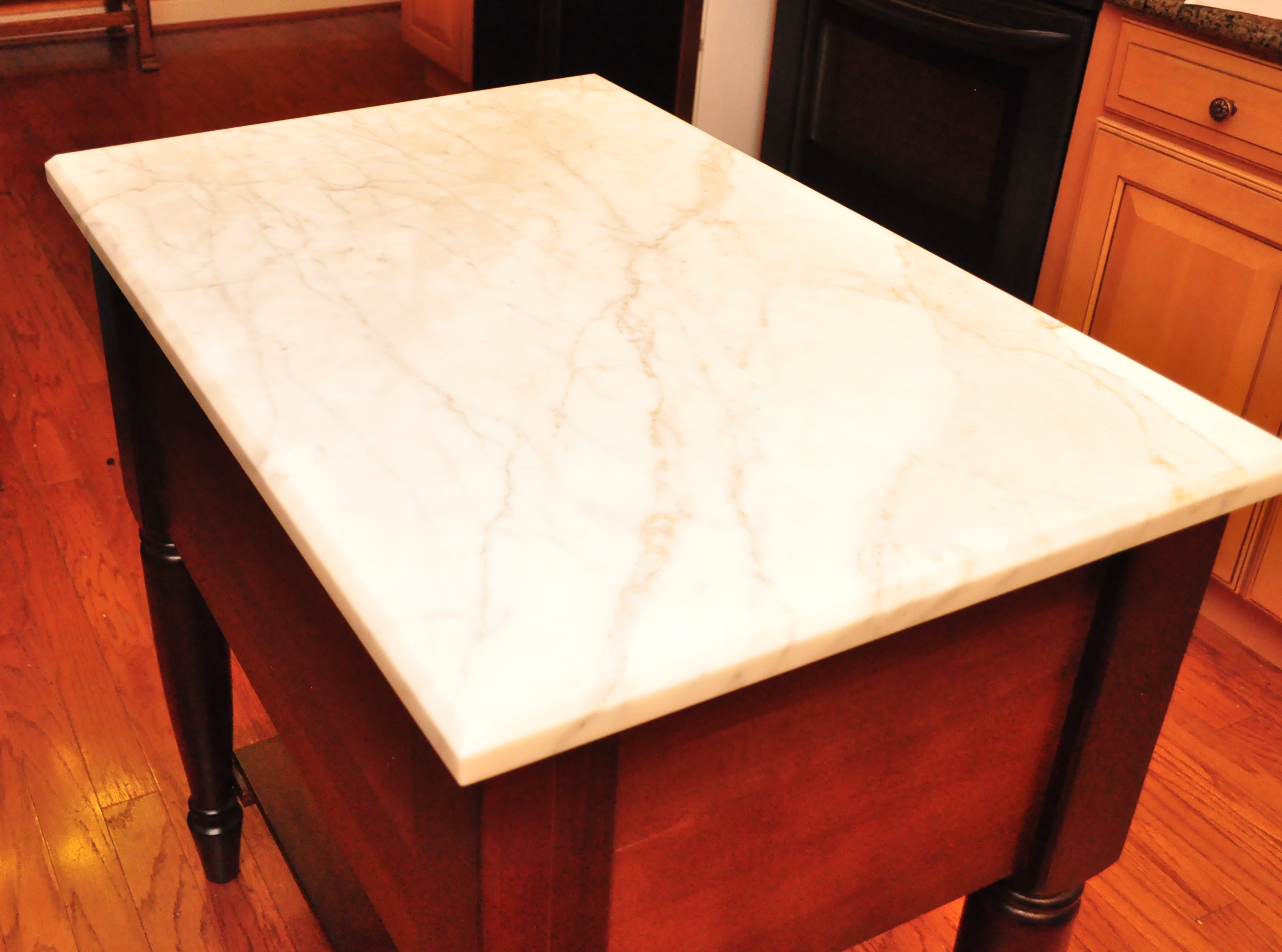 Williams & Sonoma Kitchen Island