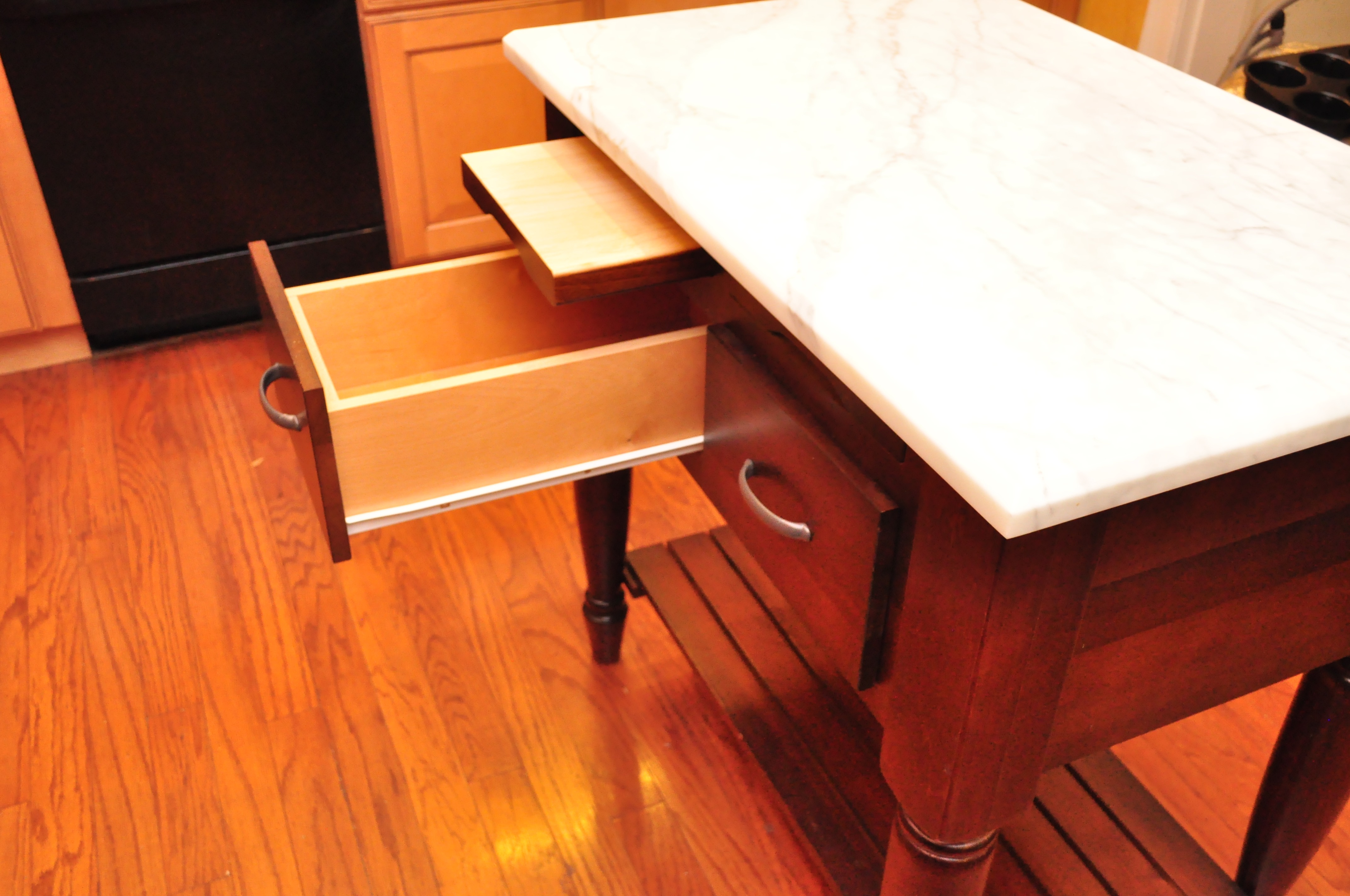 Williams & Sonoma Kitchen Island