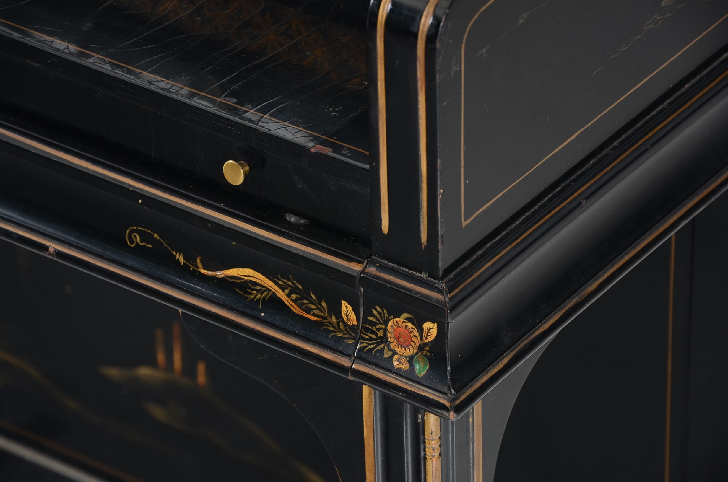 Janssen Upright Piano With Chinoiserie