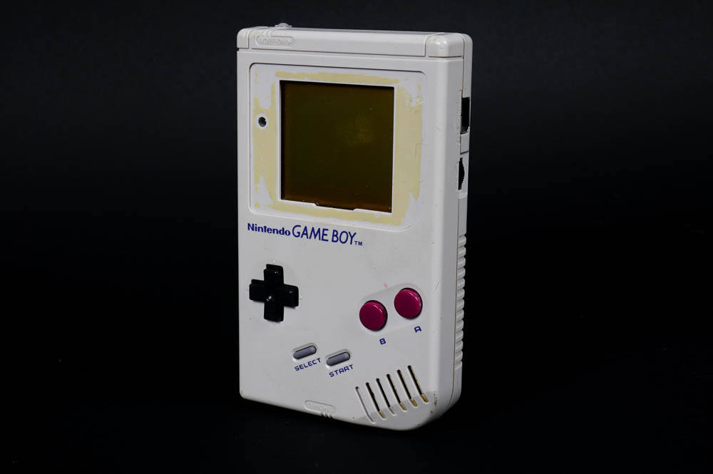 Gameboy Classic With Games