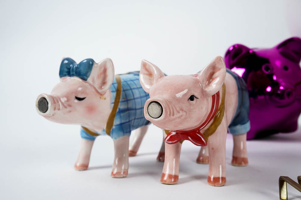Decorative Pig Themed Items