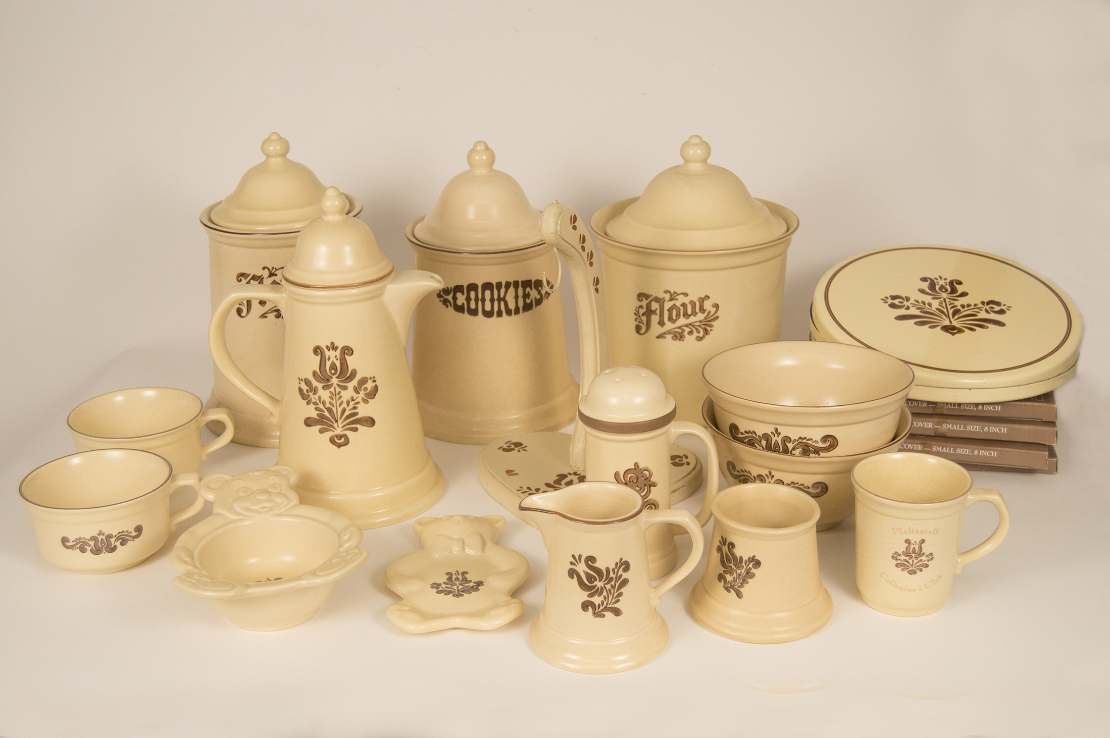 Pfaltzgraff Assortment