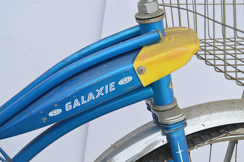 Vintage 1950's Huffy Galaxie Bicycle in Original Finish