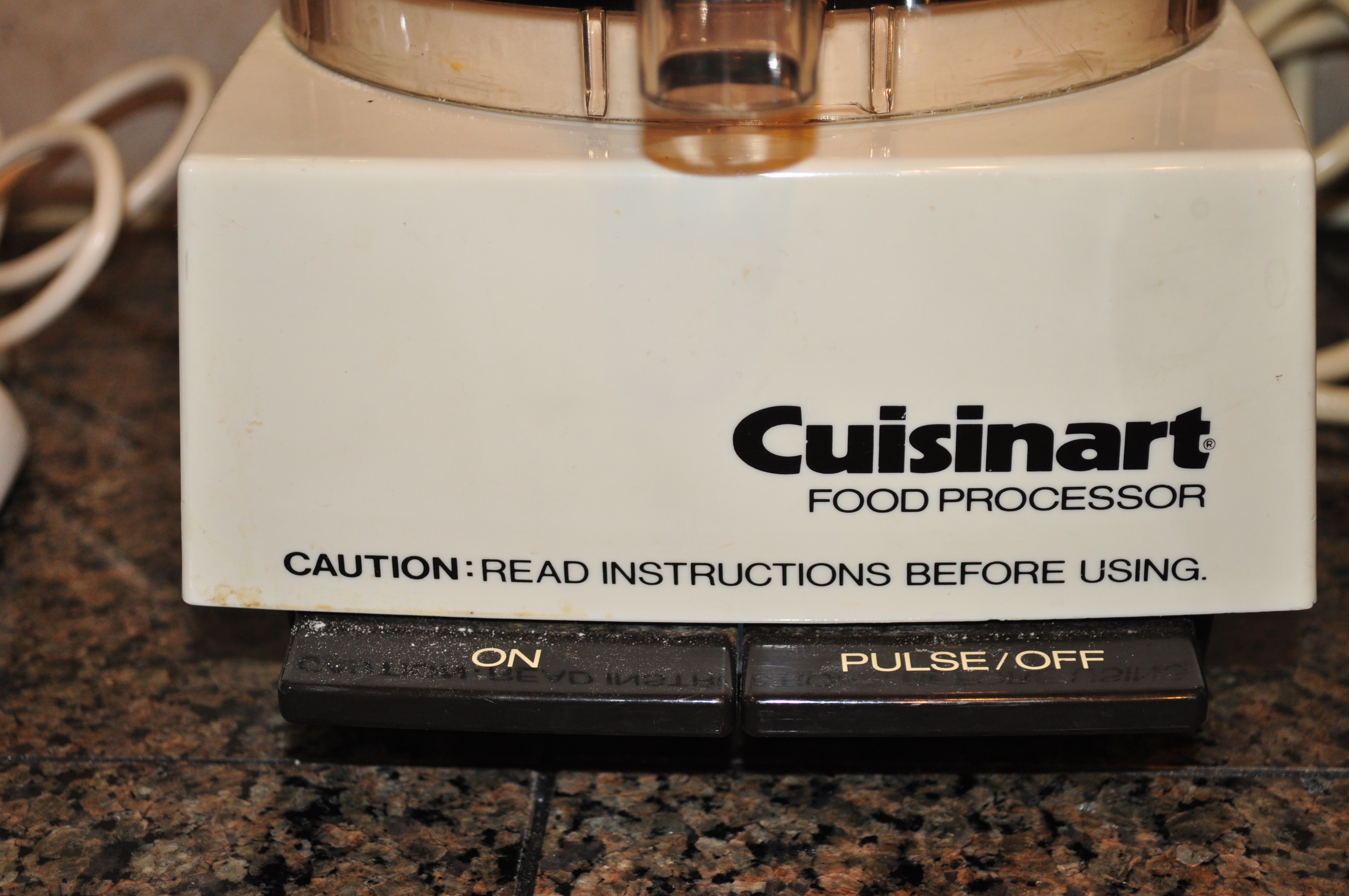 Large Collection of Kitchen Appliances