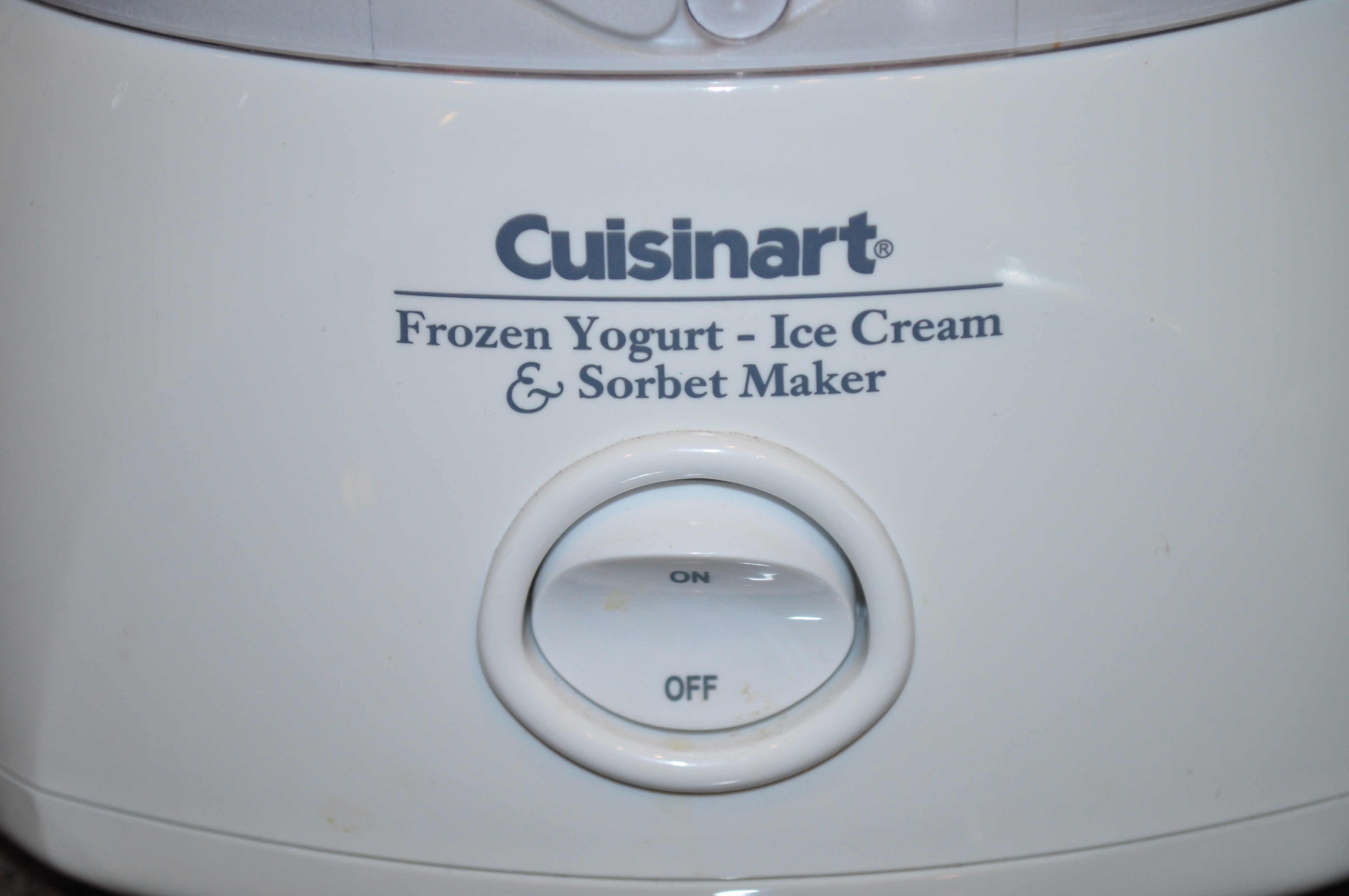 Large Collection of Kitchen Appliances