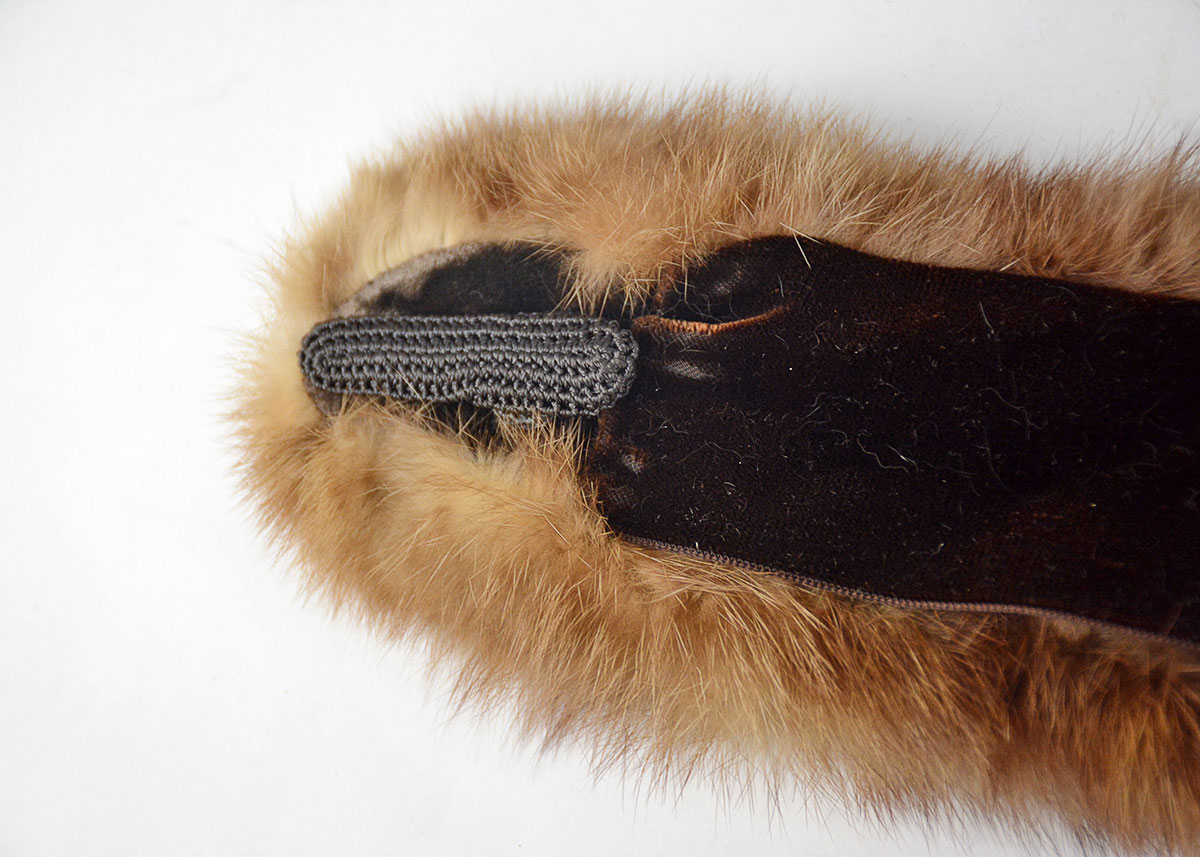 Golden Sable and Chinchilla Fur Scarves and Mink Peter Pan Collar