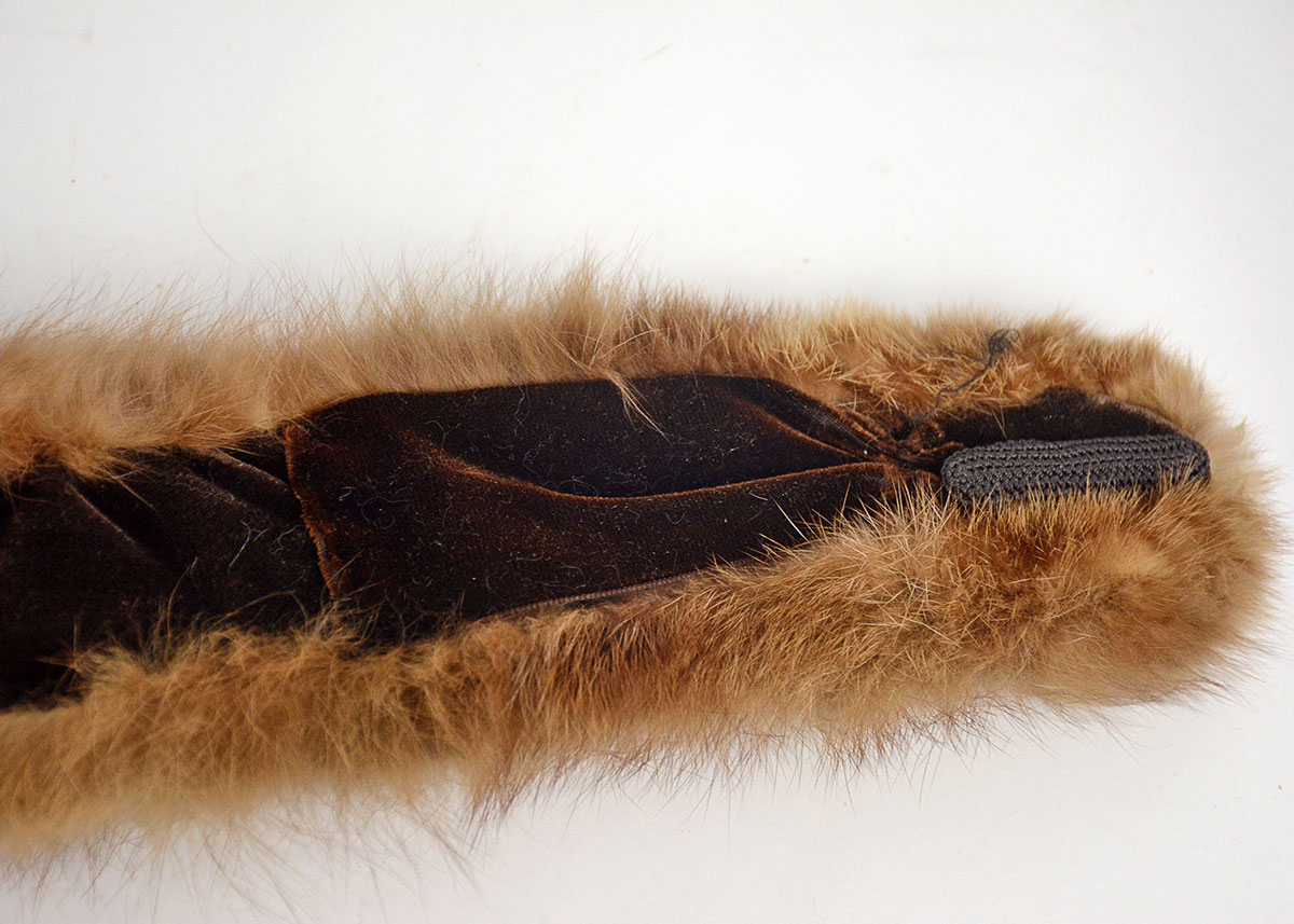 Golden Sable and Chinchilla Fur Scarves and Mink Peter Pan Collar