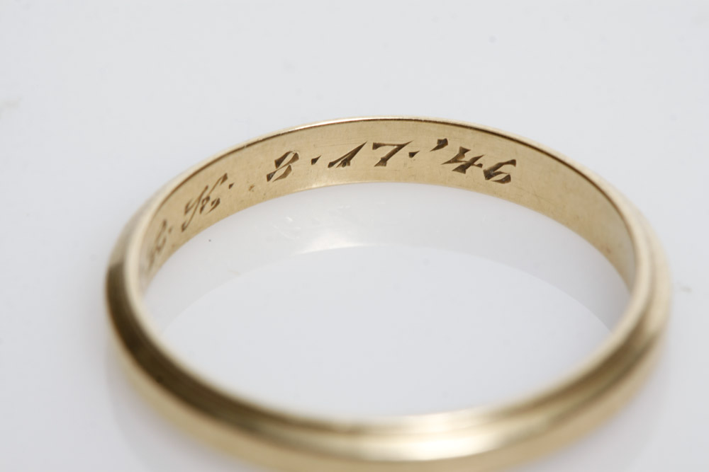 14K Gold Men's Vintage Wedding Band