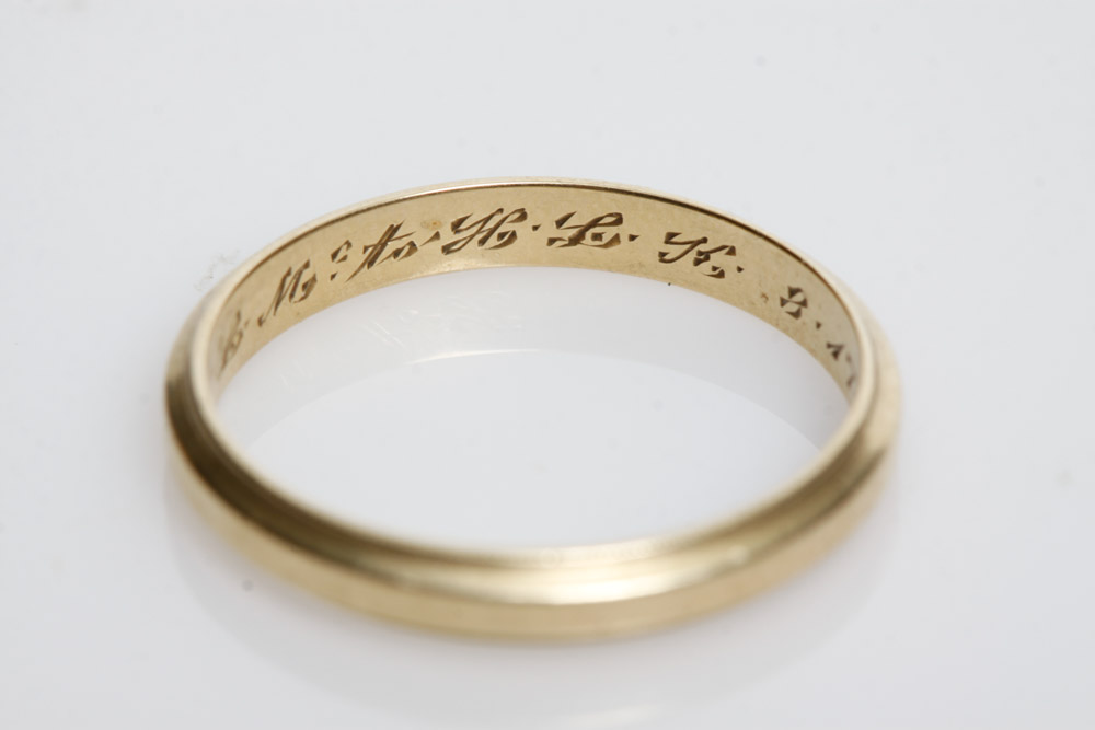 14K Gold Men's Vintage Wedding Band