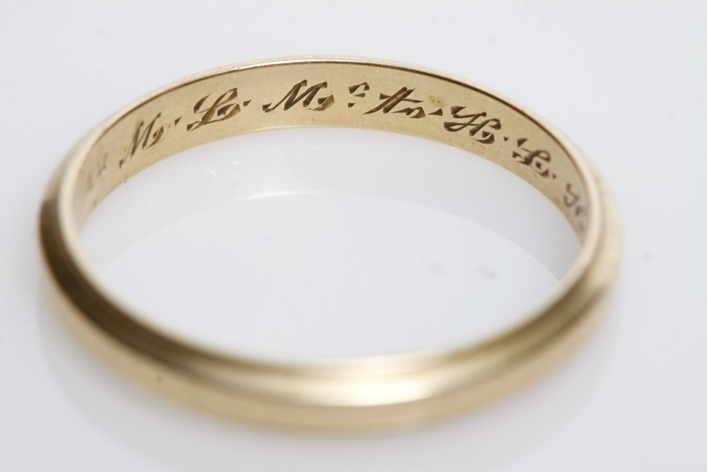 14K Gold Men's Vintage Wedding Band