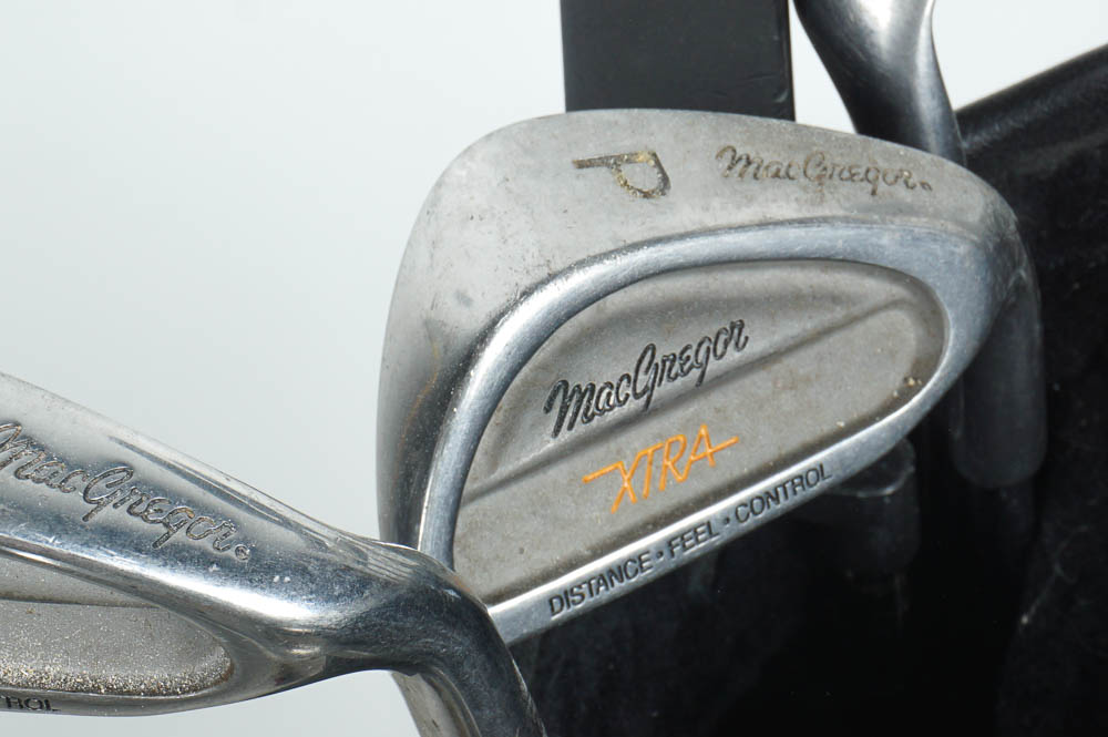 MacGregor Xtra Golf Club Set with Slotline Putter and Golf Bag