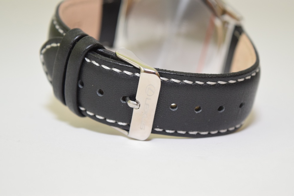 Lexus Watch