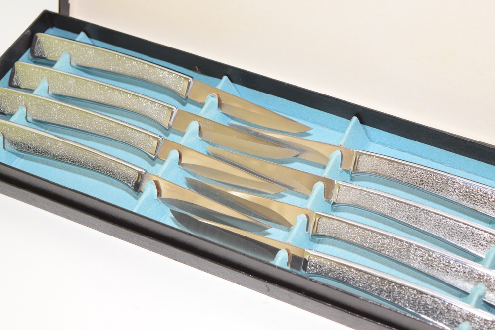 Carvel Hall Steak Knives