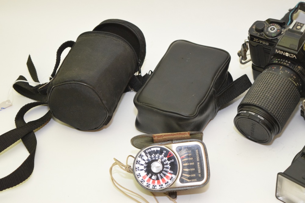 Minolta X-700 35mm Film Camera and Accessories