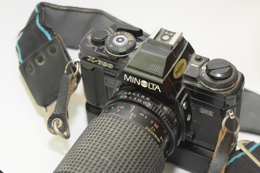 Minolta X-700 35mm Film Camera and Accessories