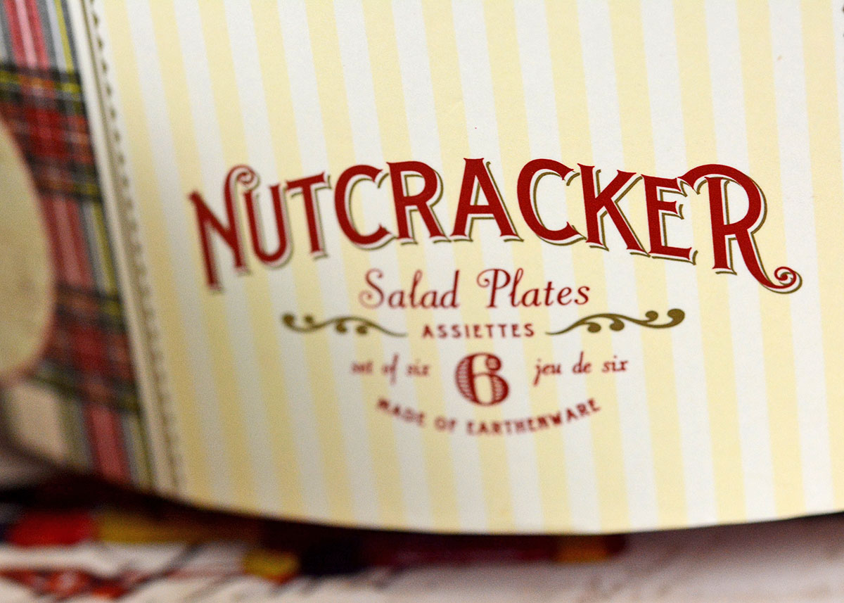 Williams-Sonoma and Crate&Barrel Christmas Setting for Six