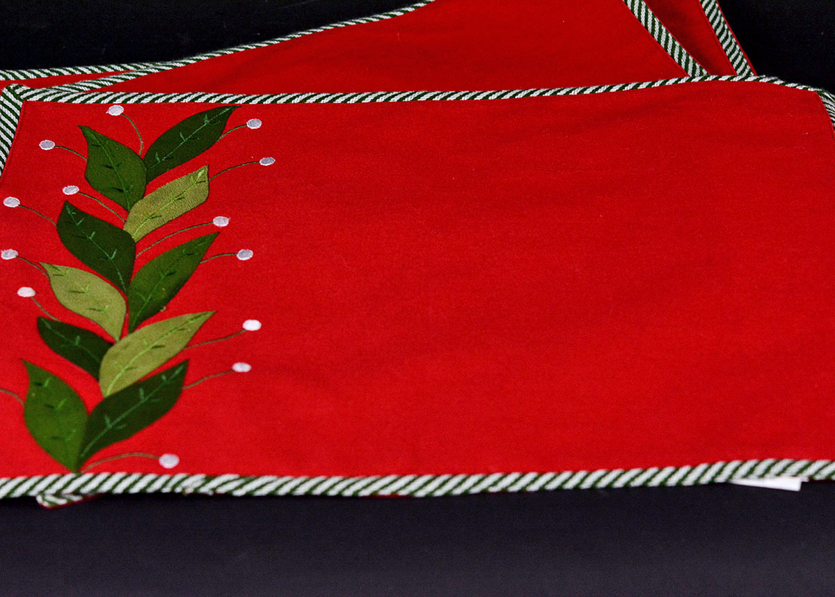 Williams-Sonoma and Crate&Barrel Christmas Setting for Six