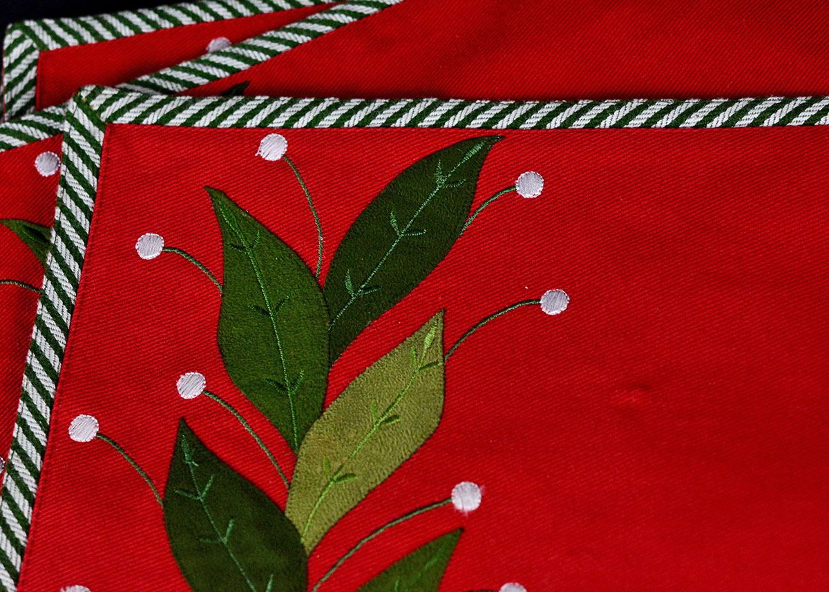 Williams-Sonoma and Crate&Barrel Christmas Setting for Six