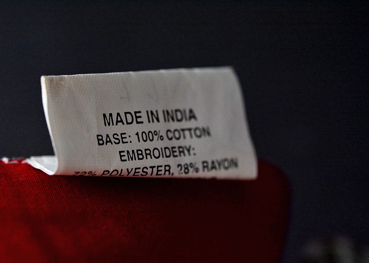 Williams-Sonoma and Crate&Barrel Christmas Setting for Six