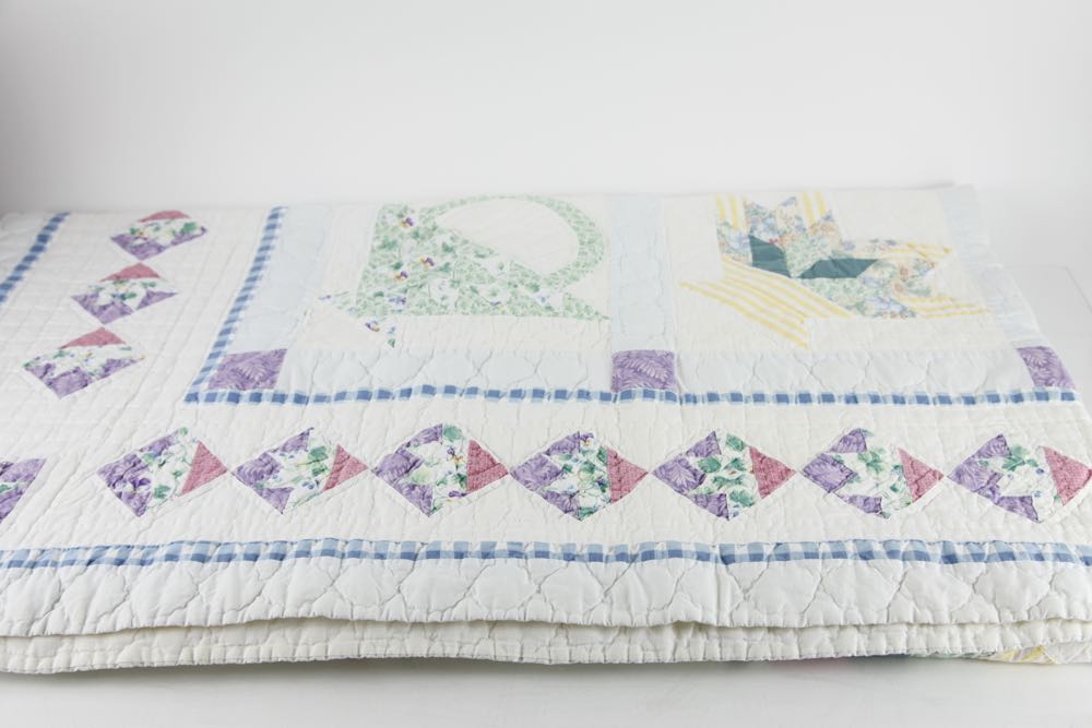 Vintage Flower Appliqued Quilts