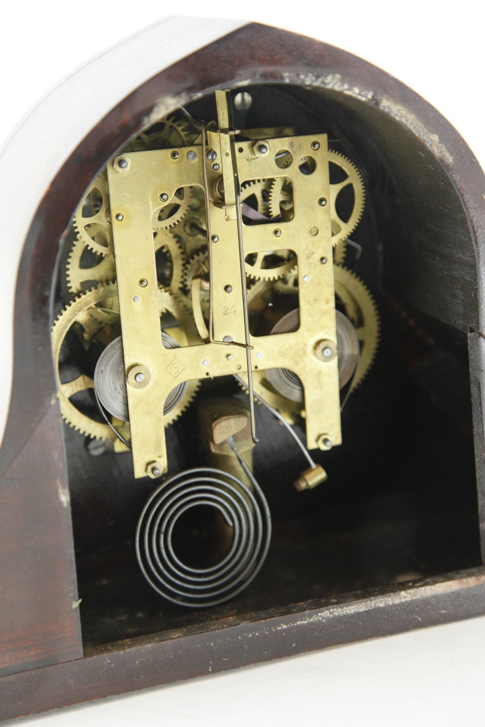 William L Gilbert Acorn Style Mantle Clock