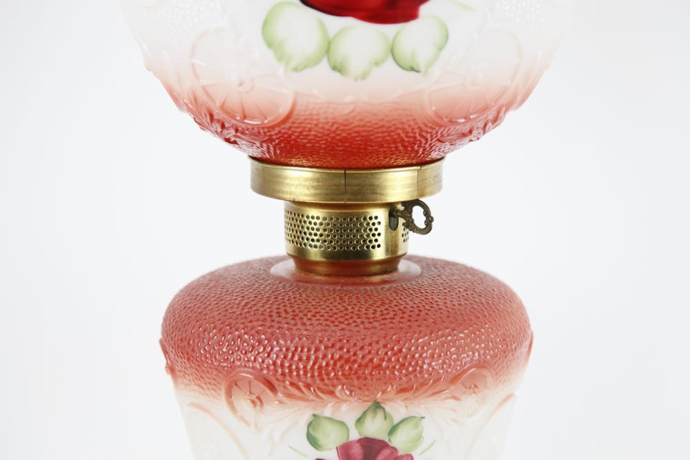 Vintage Gone with the Wind Rose Lamp