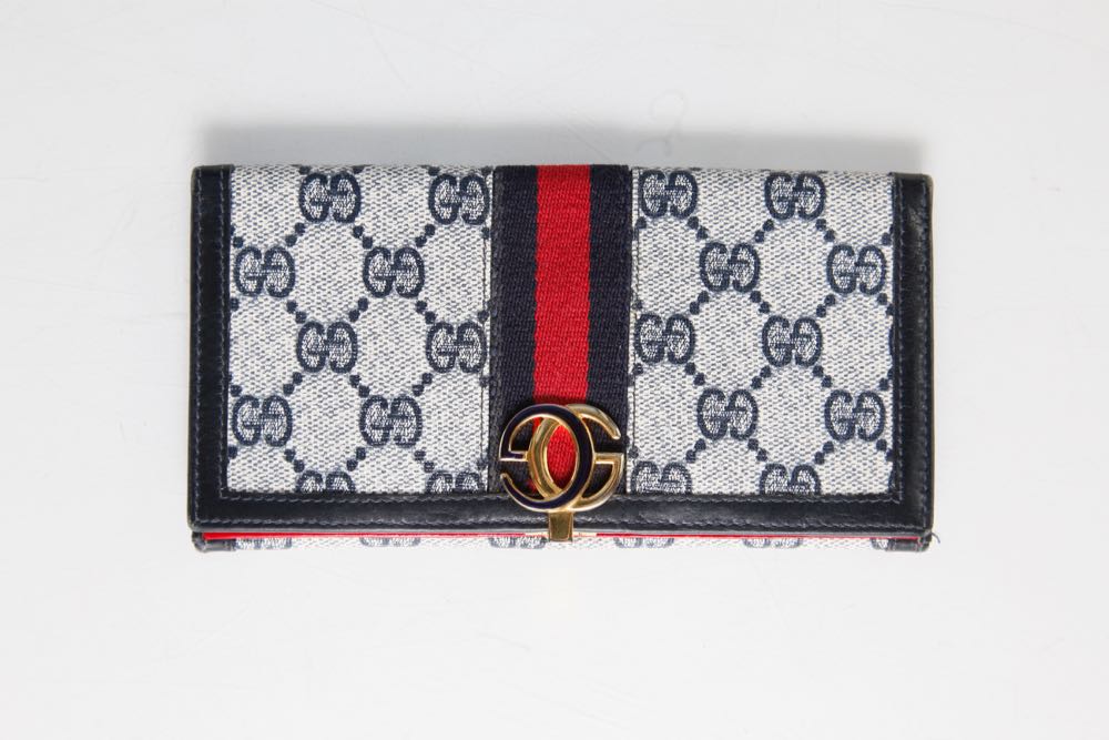 Gucci Wallet/Checkbook Holder