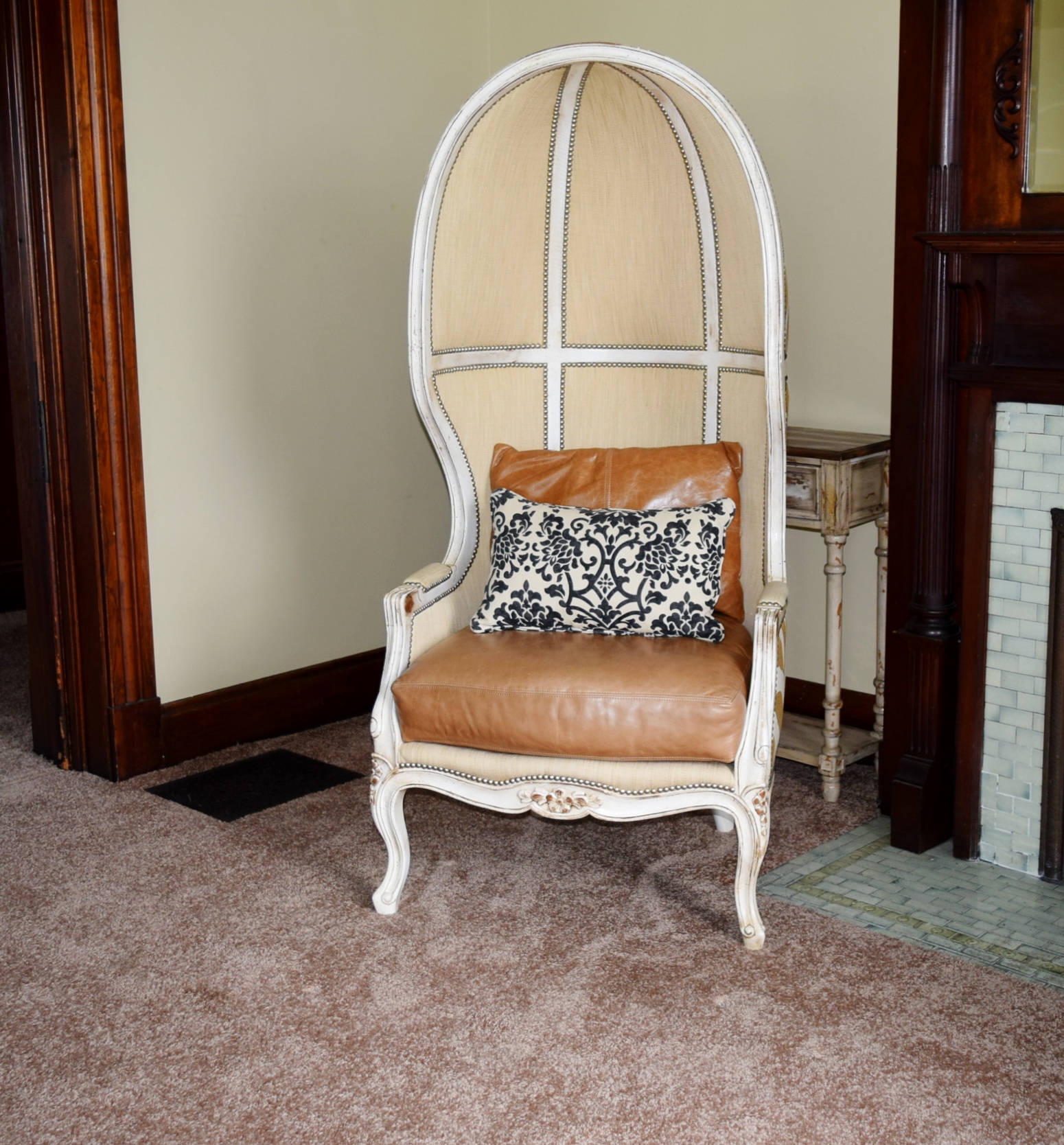 Frontgate Coventry Balloon Chair #1