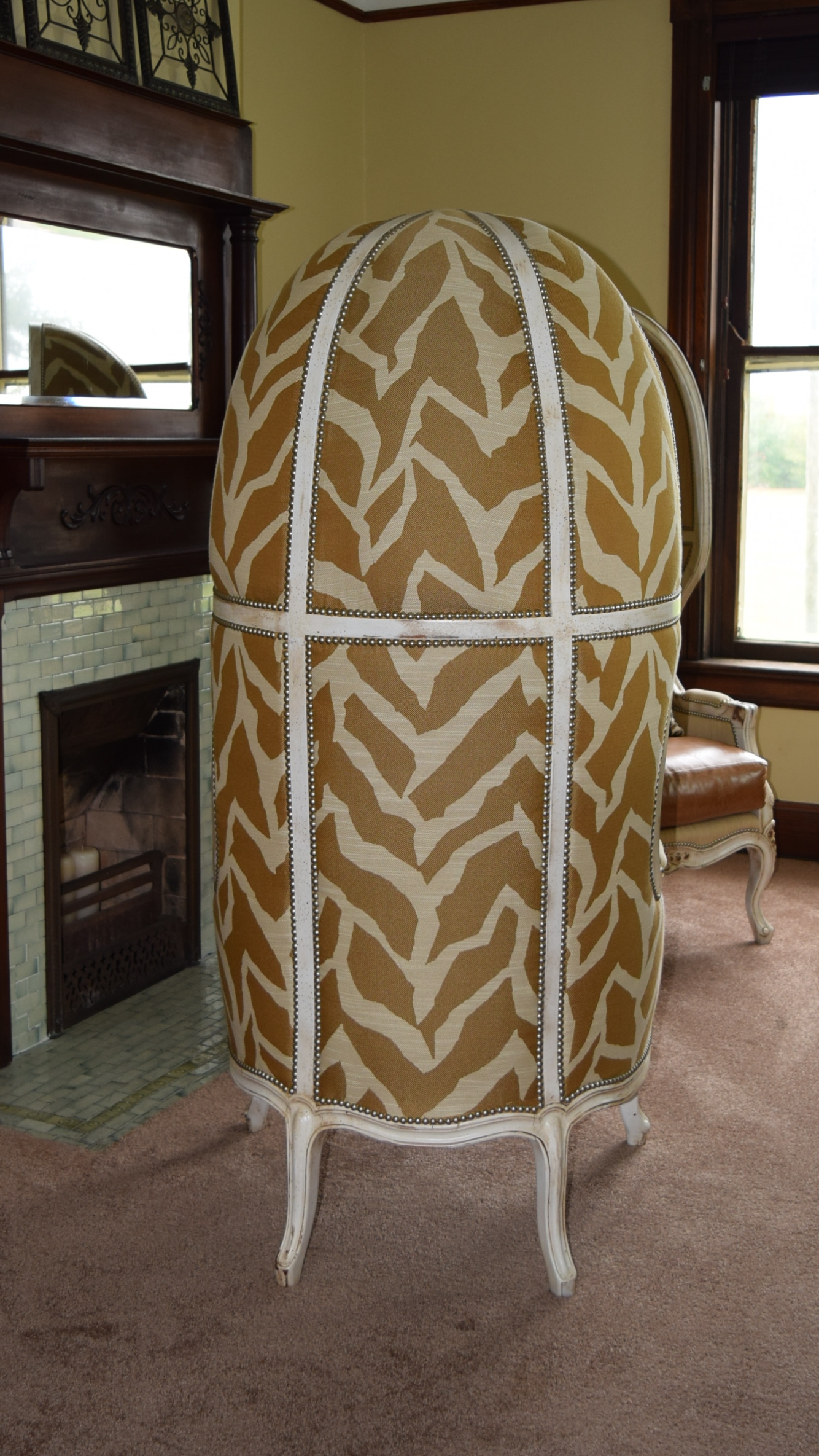 Frontgate Coventry Balloon Chair #1