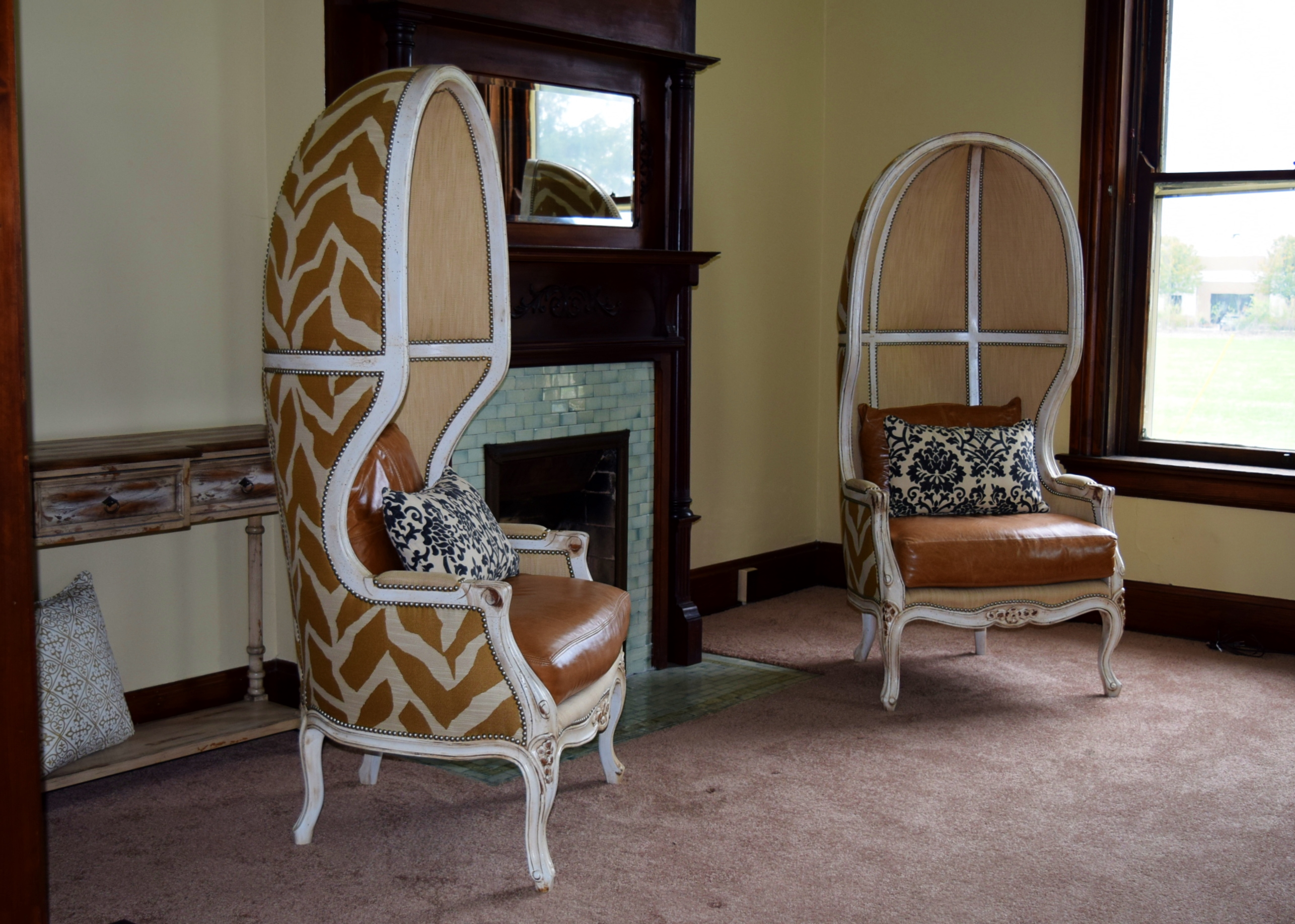 Frontgate Coventry Balloon Chair #1