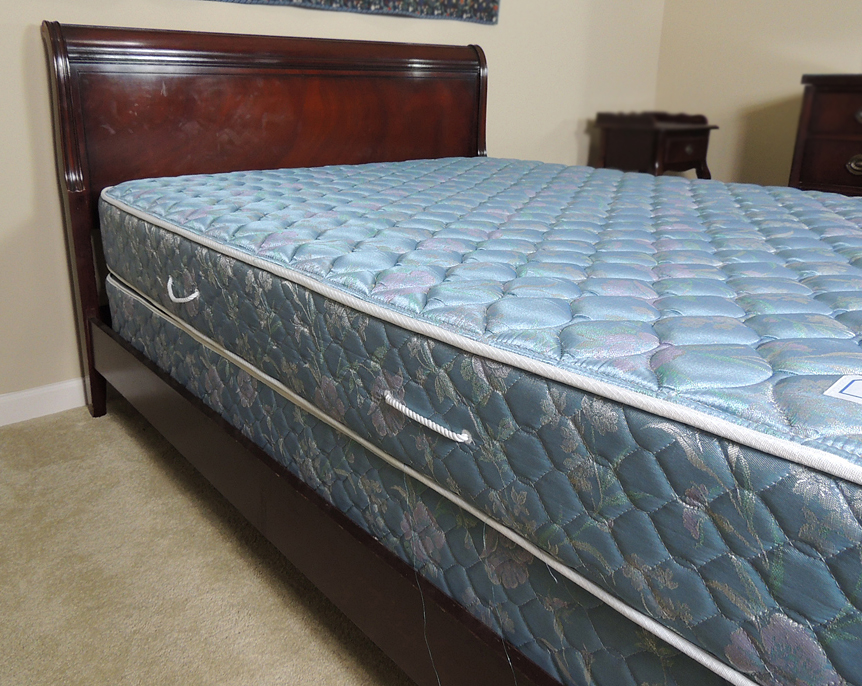 Drexel Mahogany Double Sleigh Bed with Mattress and Boxspring