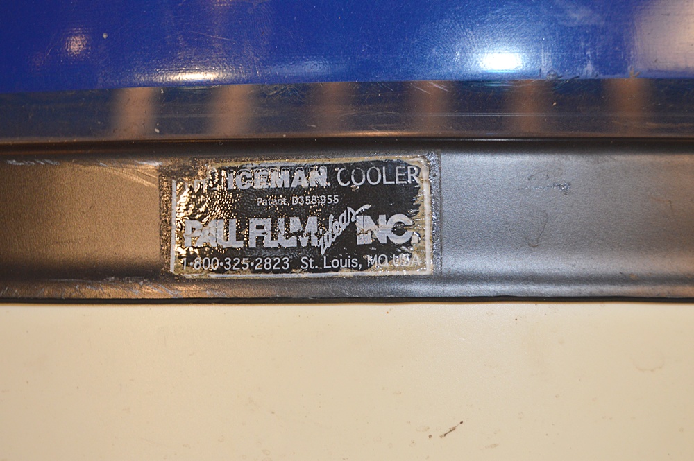 Retro 1990's  Pepsi Star Wars R2D2 Iceman Cooler