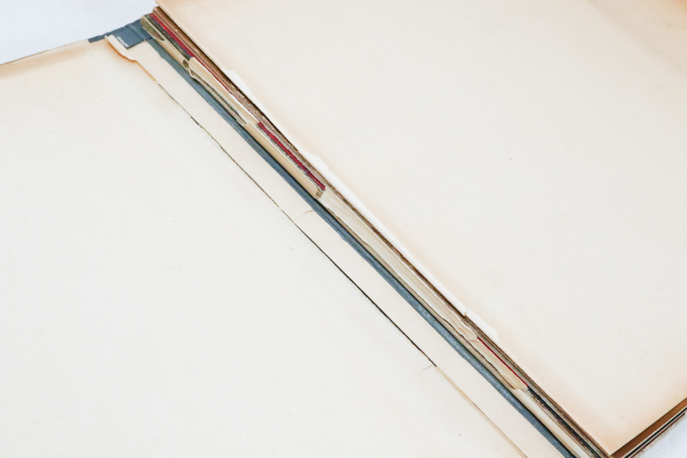 1930 "Dall' A alla Z" Fascist Party Poetry with Graphics Book