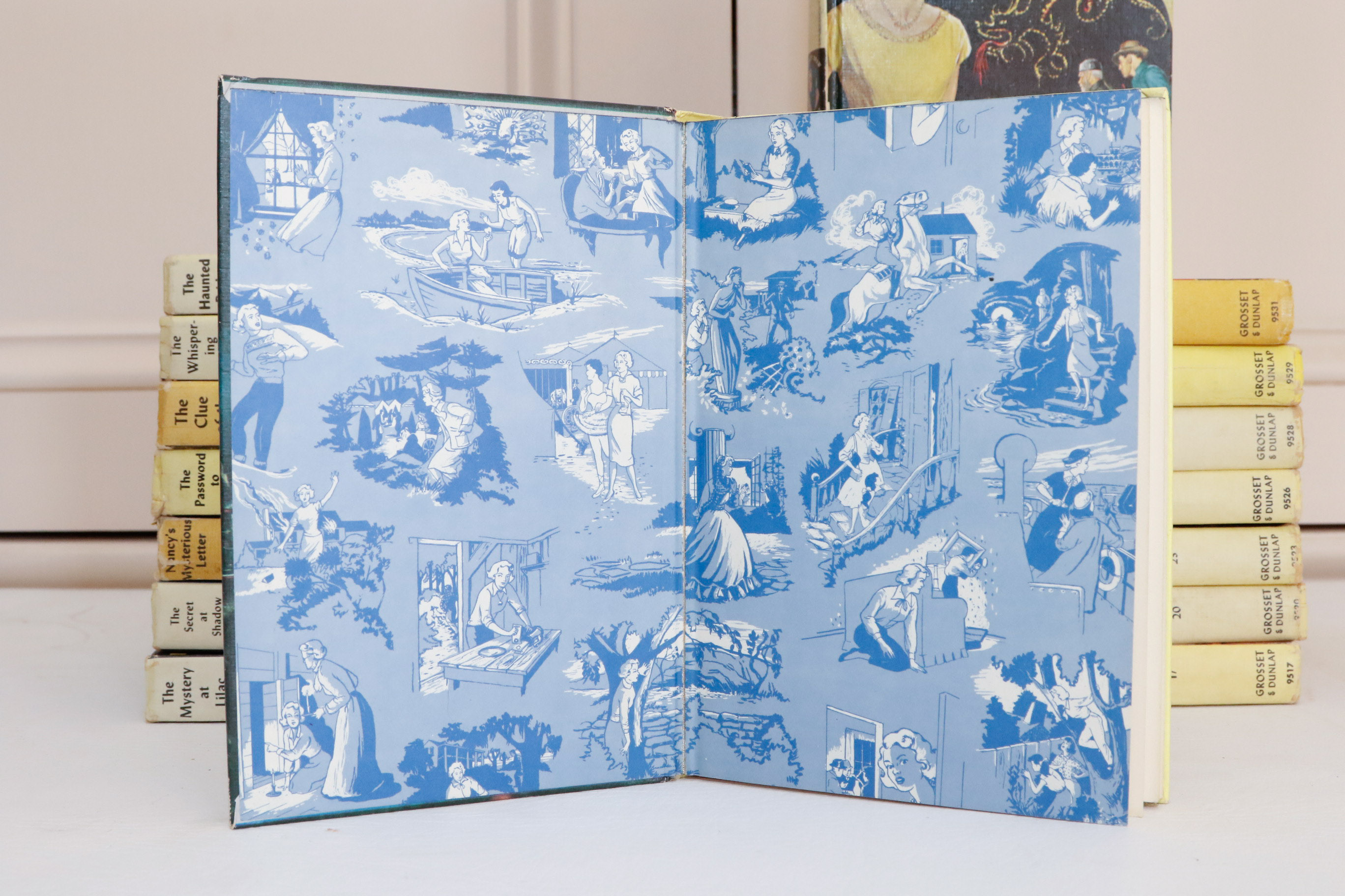 16 Yellow Spine Nancy Drew Books With Picture Covers