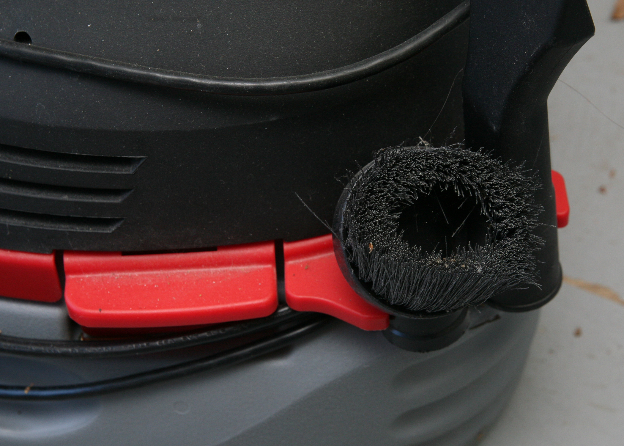 Husky Wet/Dry Vacuum