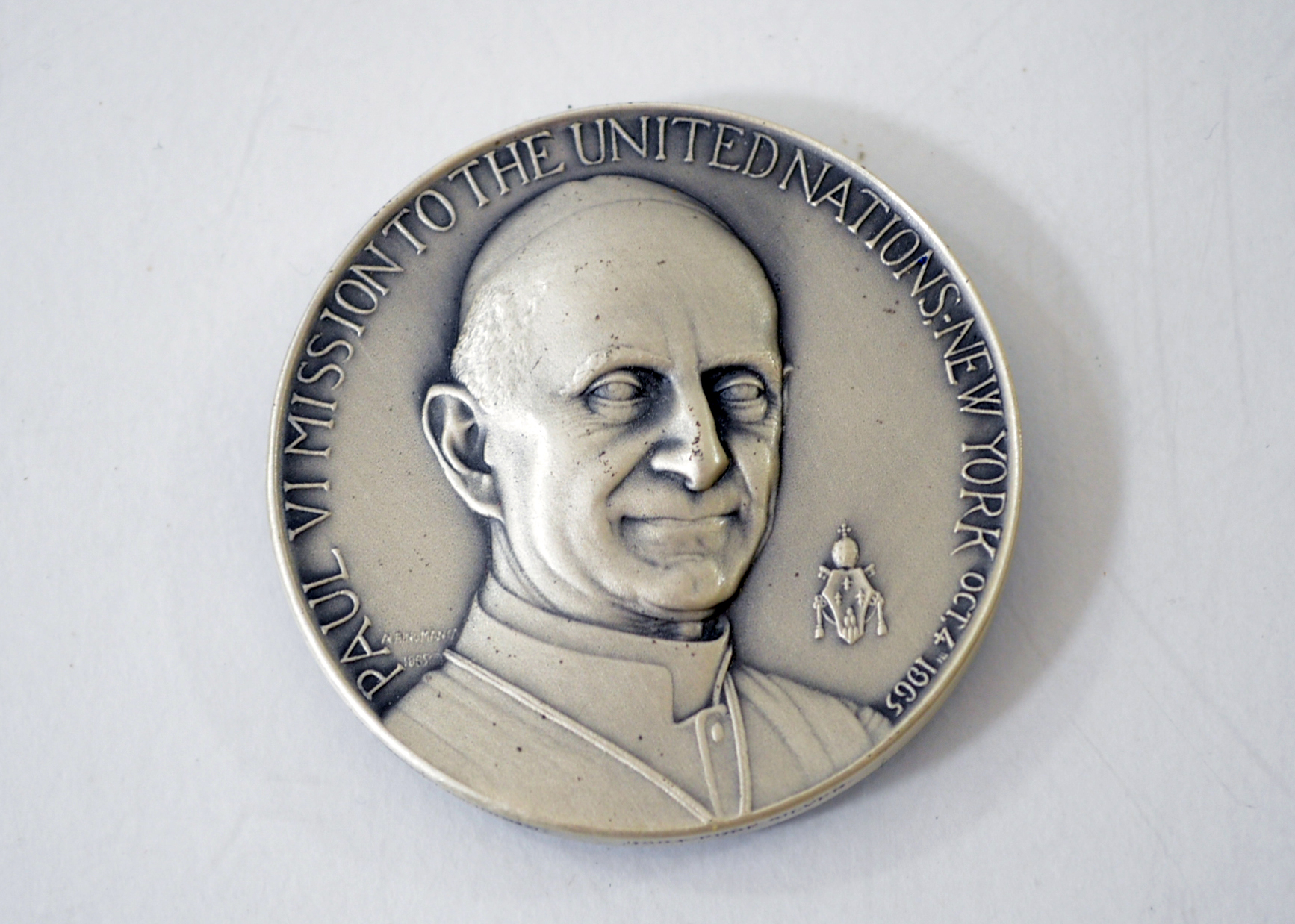 Pair of Pope Paul VI Commemorative Pure Silver Coins